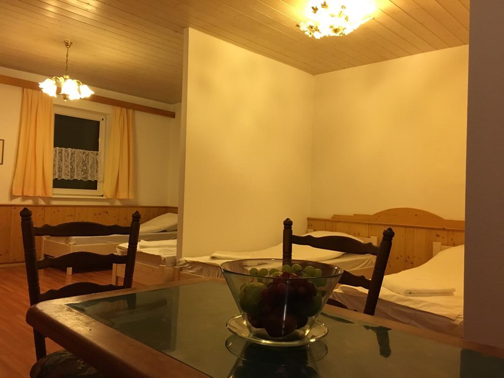 Gasthof Zum Hochfelln Hotel Bergen  Esterno foto