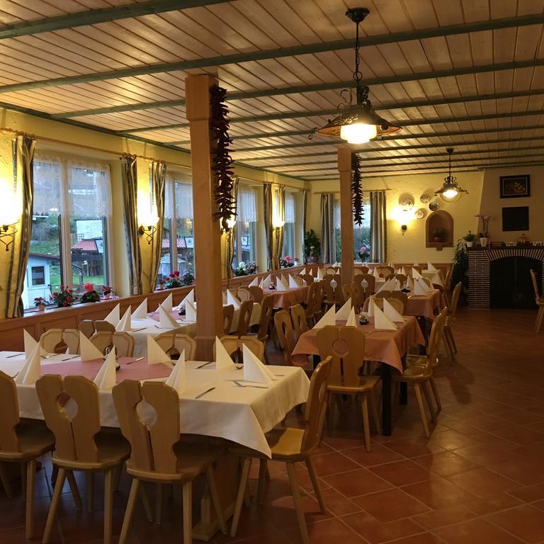 Gasthof Zum Hochfelln Hotel Bergen  Esterno foto